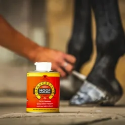 Carr & Day & Martin - Huile pour sabots Cornucrescine Daily Hoof moisturiser