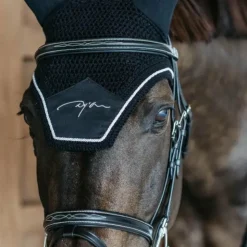 Dyon - Bonnet pour chevaux Diamond anti-bruit Noir Outlet