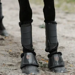 Online Equestrian Stockholm - Cloches dark sky