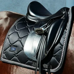 Outlet Equestrian Stockholm - Tapis de dressage Black Edition