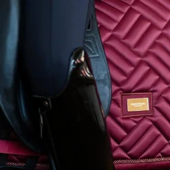 Equestrian Stockholm - Tapis de dressage New Maroon Marron Best