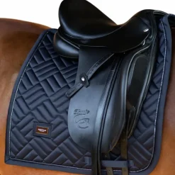 Equestrian Stockholm - Tapis de dressage Modern midnight blue Marine
