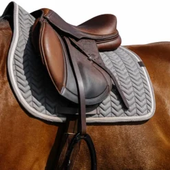 Equithème - Tapis de selle Softypop foncé Gris Hot