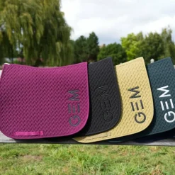 Discount GEM - Tapis de selle Ten raisin Bordeaux