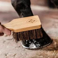 Grooming Deluxe - Brosse à sabots Marron Clearance