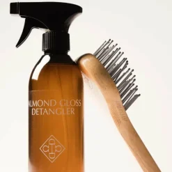 Clearance Grooming Deluxe - Spray démêlant aux amandes