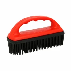 Hippotonic - Brosse en caoutchouc pour tapis noir/ Rouge New
