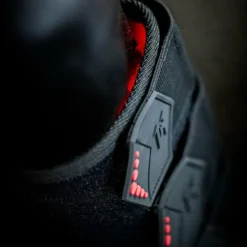 Horseware - Guêtres thérapeutiques lumière rouge LED (x1) Noir Clearance