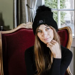 Kentucky Horsewear - Bonnet pompom noir