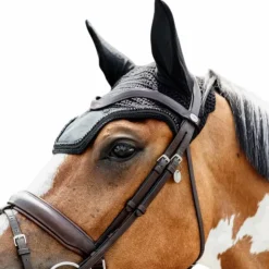 Kentucky Horsewear - Bonnet pour chevaux anti-bruits Wellington Velvet Pearls Noir Sale