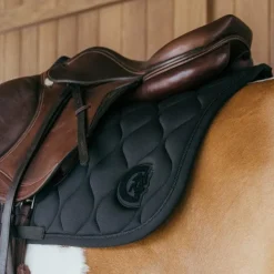 Discount Kentucky Horsewear - Tapis de selle Wave jumping 3D logo Noir