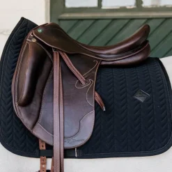 Hot Kentucky Horsewear - Tapis de dressage Fishbone noir