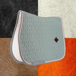 New Kentucky Horsewear - Tapis de selle Laine bleu clair BleuVarianteCheval/ Poney D / Bleu - 79,99€