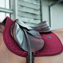 Kentucky Horsewear - Tapis de selle Basic Bordeaux Best
