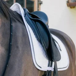 Kentucky Horsewear - Tapis de dressage Metal Chain Blanc Outlet