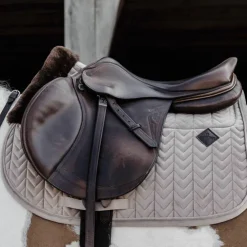 Kentucky Horsewear - Tapis de selle Skin Friendly Velvet Beige Outlet