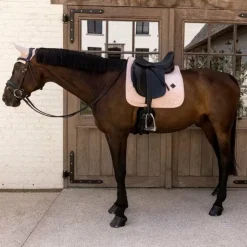 Discount Kentucky Horsewear - Tapis de dressage Velvet soft Rose