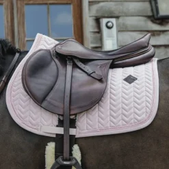 Kentucky Horsewear - Tapis de selle Velvet Pearls jumping tendre Rose Best