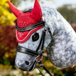 Online LeMieux - Bonnet pour Hobby Horse chili Rouge