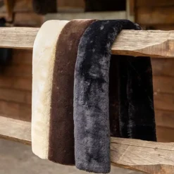 LeMieux - Housse de sangle Simuwool Breastgirth Noir Discount