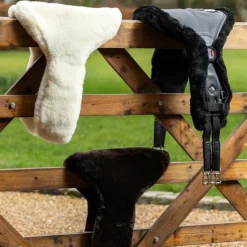 New LeMieux - Housse de sangle à bavette longue Anatomic en laine mérinos+ naturel Blanc