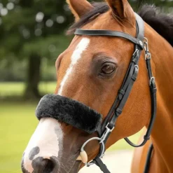 New LeMieux - Protège-muserolle en laine Simuwool Noir