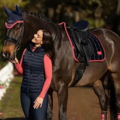 LeMieux - Tapis de dressage Square Loire Classic / cranberry Marine Clearance