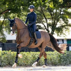 LeMieux - Tapis de dressage Finesse Marine Online