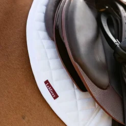 Online LeMieux - Tapis de selle amortisseur Self-Cool Close Contact Blanc