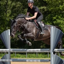 LeMieux - Tapis de selle Puissance Suede Close Contact Square Noir Online