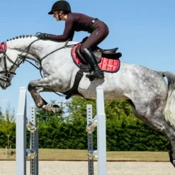 LeMieux - Tapis de selle Square Loire Classic cranberry Rose Hot