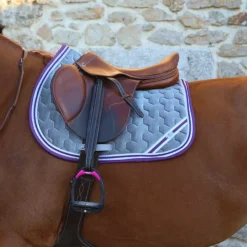 Hot Les poneys de Zoé - Tapis de selle #Ponyboom perle/ violet Gris